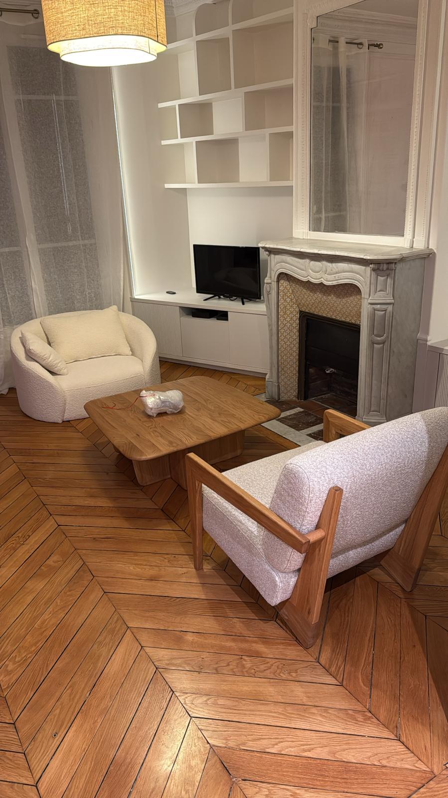 Salon haussmannien rénové, réalisation JLM Rénovation